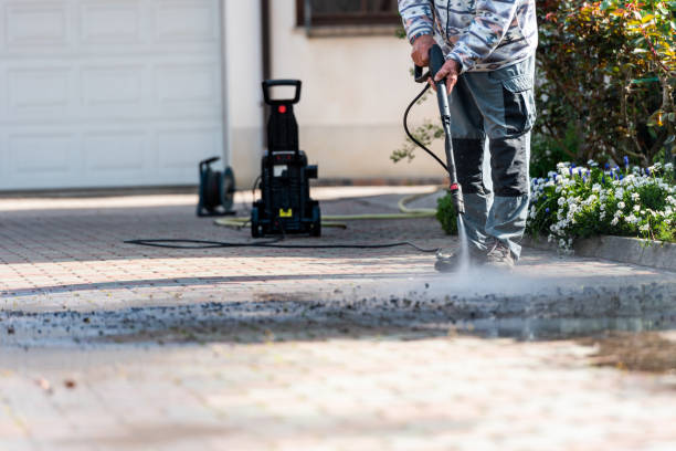 Why Choose Our Certified Pressure Washing Experts for Your Project Needs in Piney Mountain, VA?